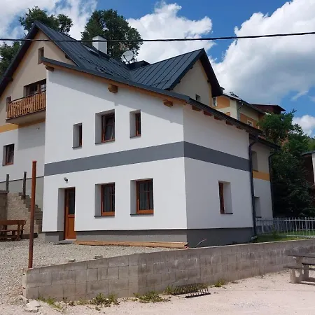 Chalet A Marika